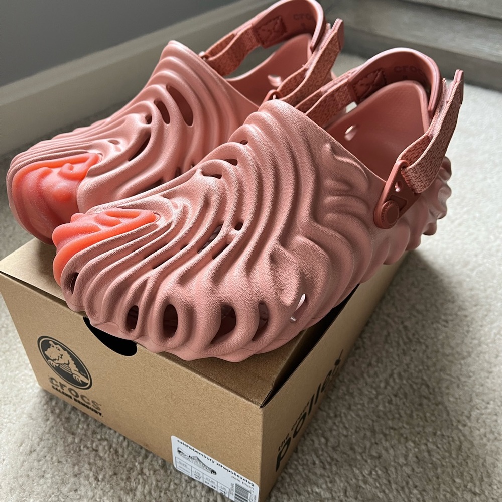 Salehebembury crocs Pale blush
